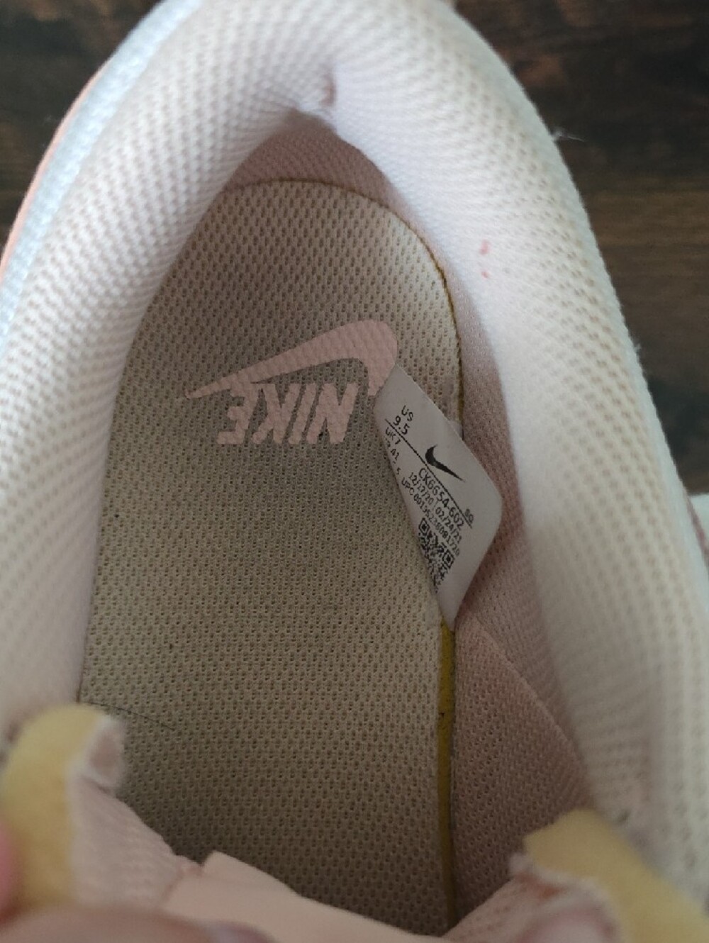 Nike Women’s Dunk Low Disrupt Pale Pink Sneakers - Picture 2 of 3